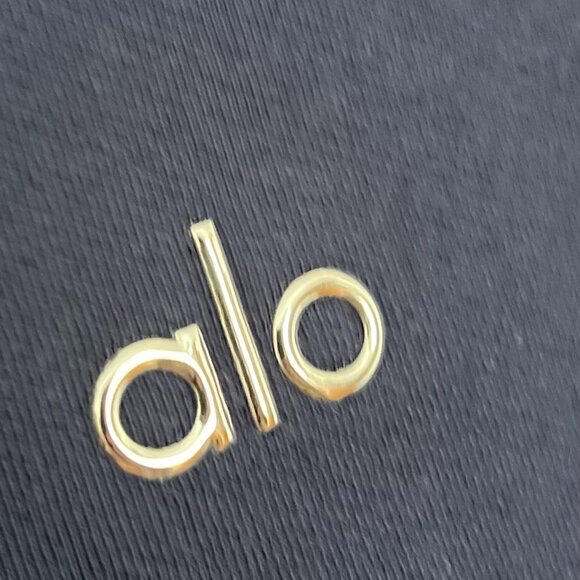 Alo Yoga medium accolade hoodie sweatshirt. Navy. - Picture 3 of 5